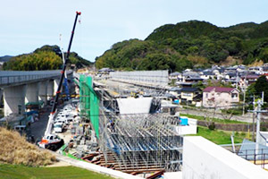 通都川（つうつがわ）橋　平成27年3月撮影